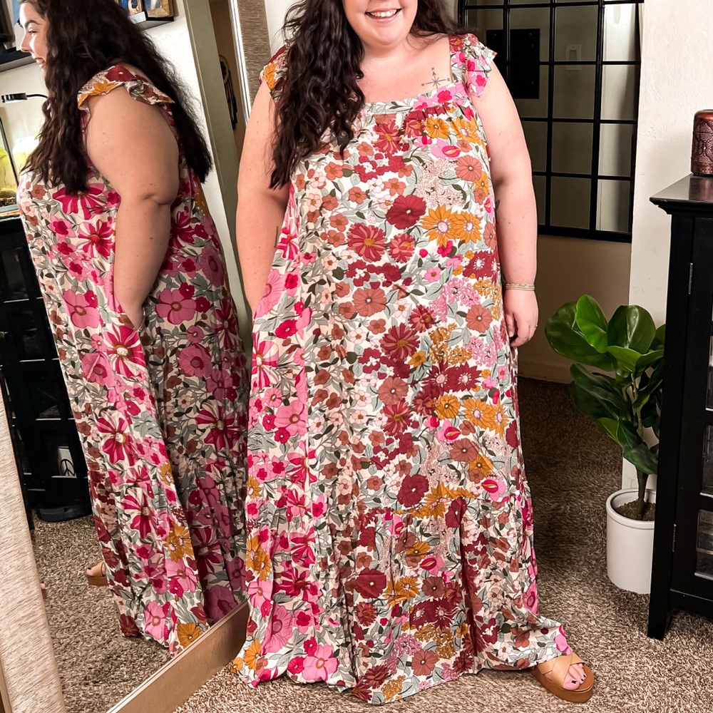 Jodifl Floral Maxi Dress
